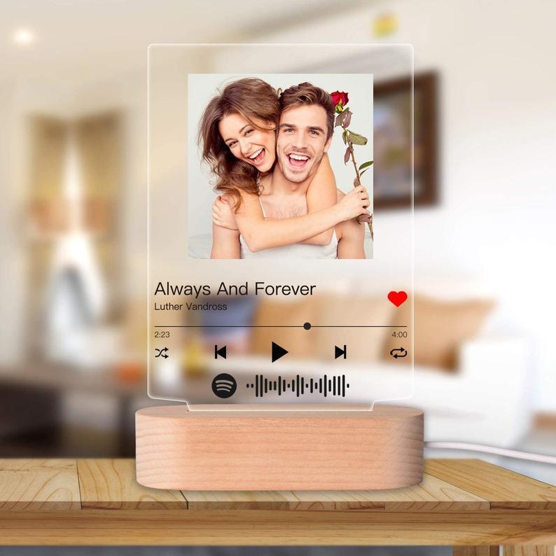Customizable Photo Music Album Cover Night Light Carved Name Song Photo Frame - Personalisierbarer Foto-Musikalbum-Nachtlicht-Bilderrahmen mit Graviertem Namen und Lied